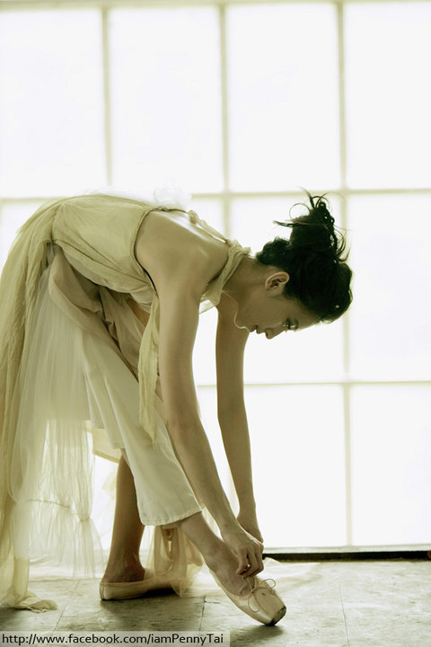 ■陈清水是大马歌手戴佩妮的舞蹈启蒙老师。